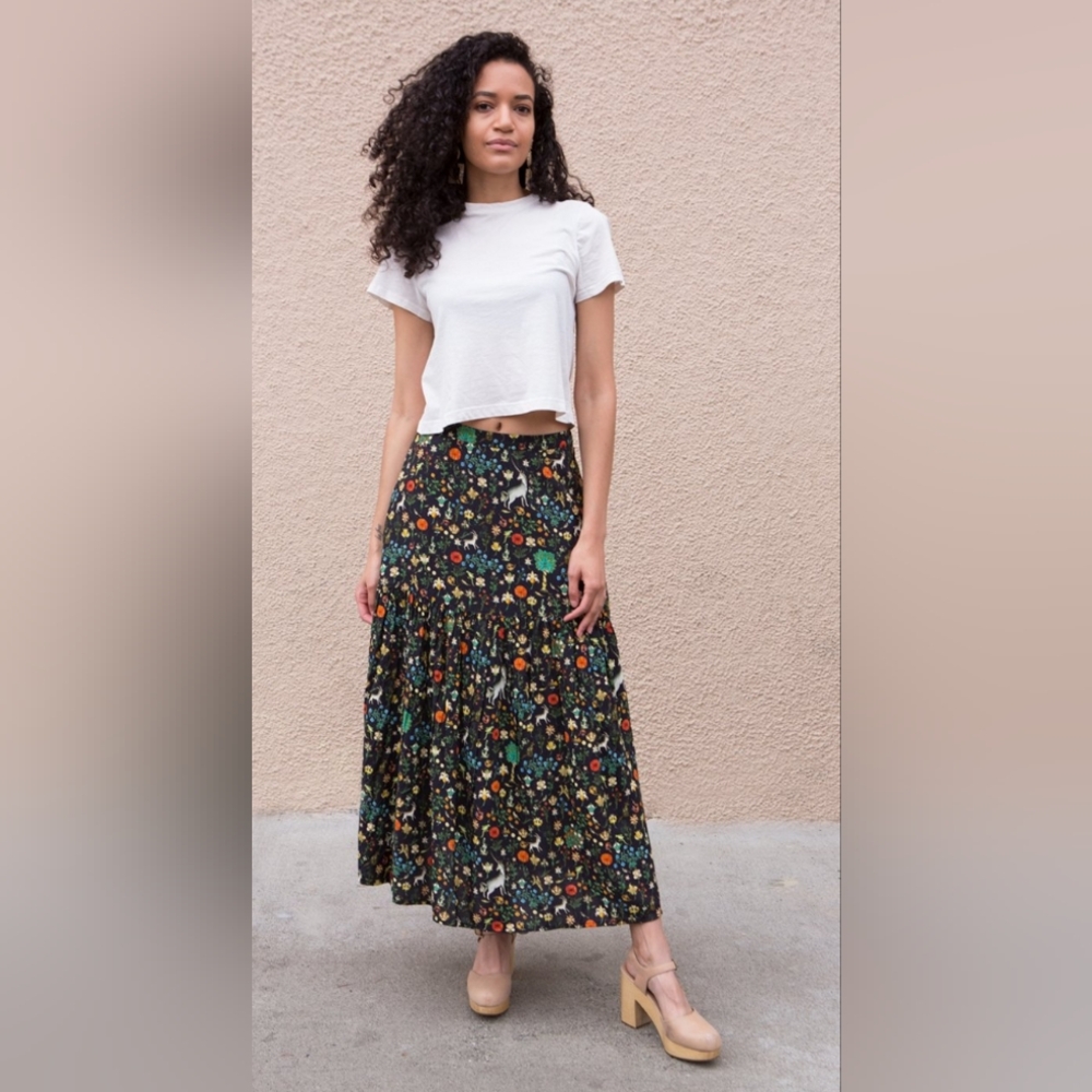 Samantha Pleet Freda Skirt in blackIlluminated